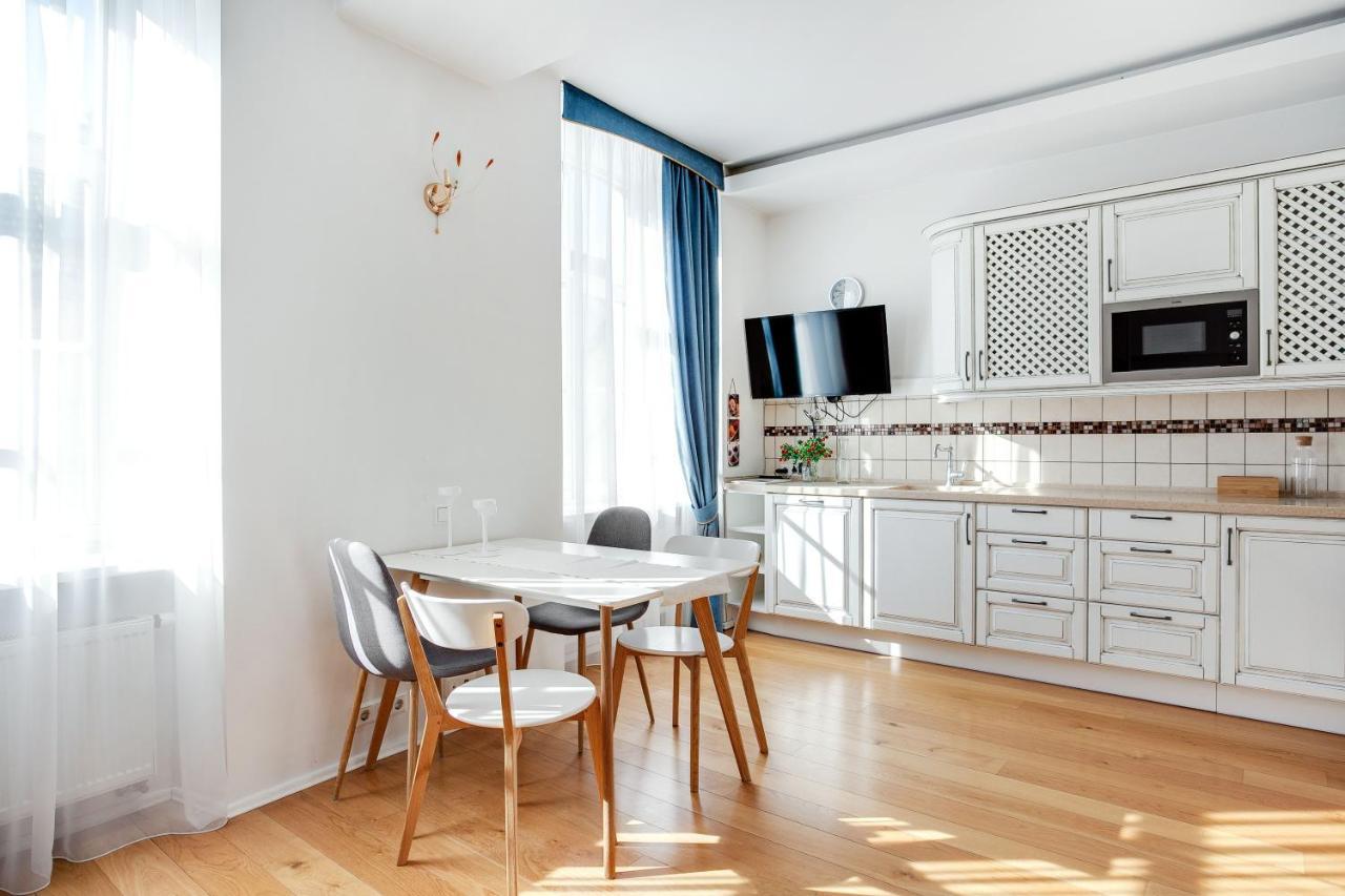 Comfy One Bedroom By Reside Baltic *